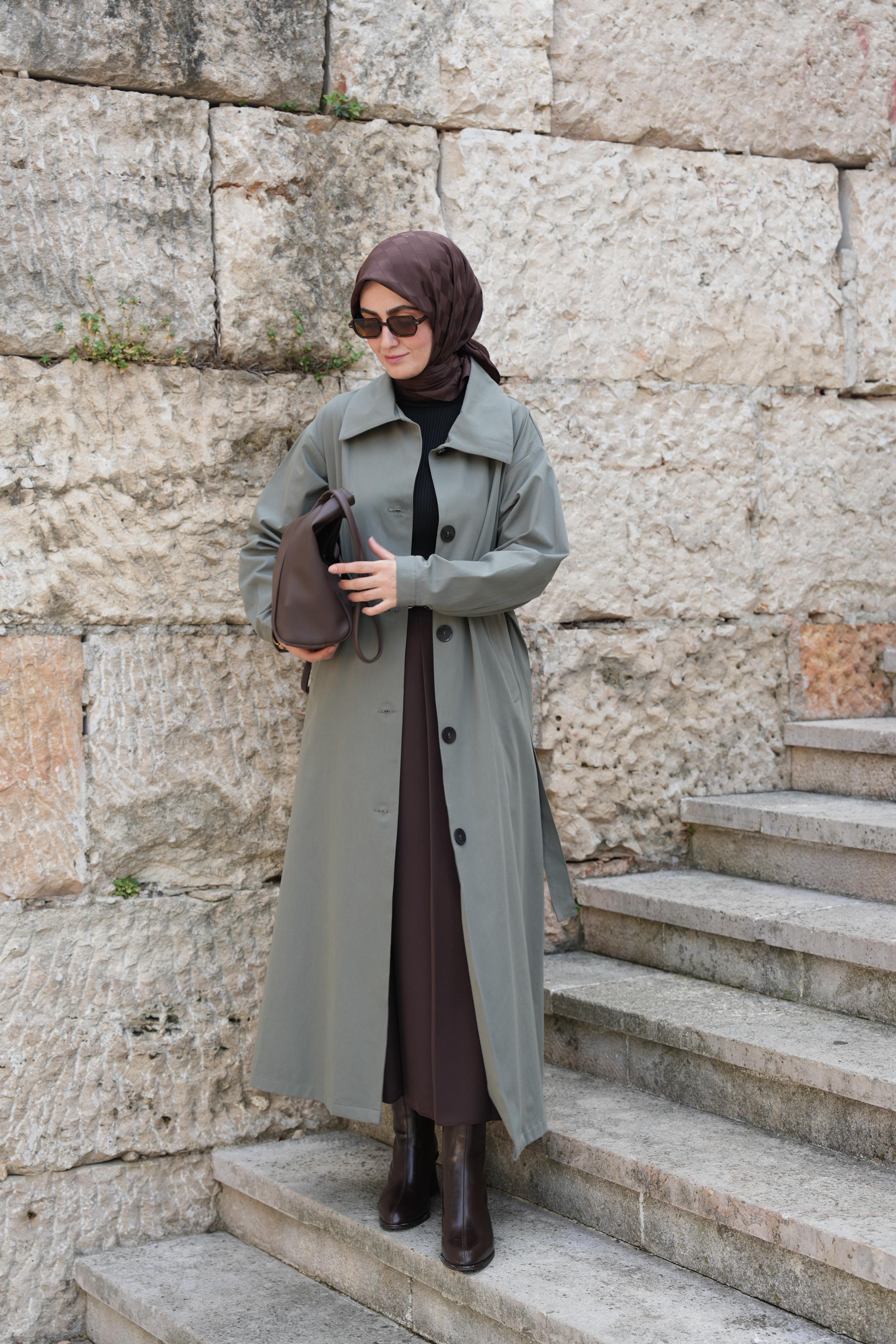 Düğmeli Tam Boy Trençkot Taş Yeşili