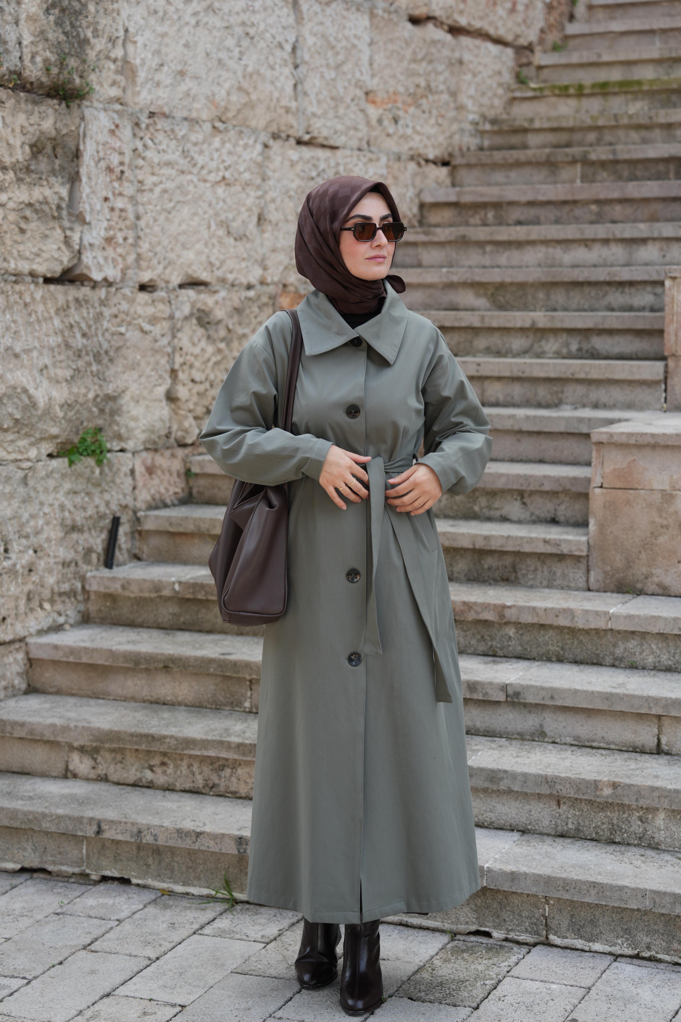 Düğmeli Tam Boy Trençkot Taş Yeşili