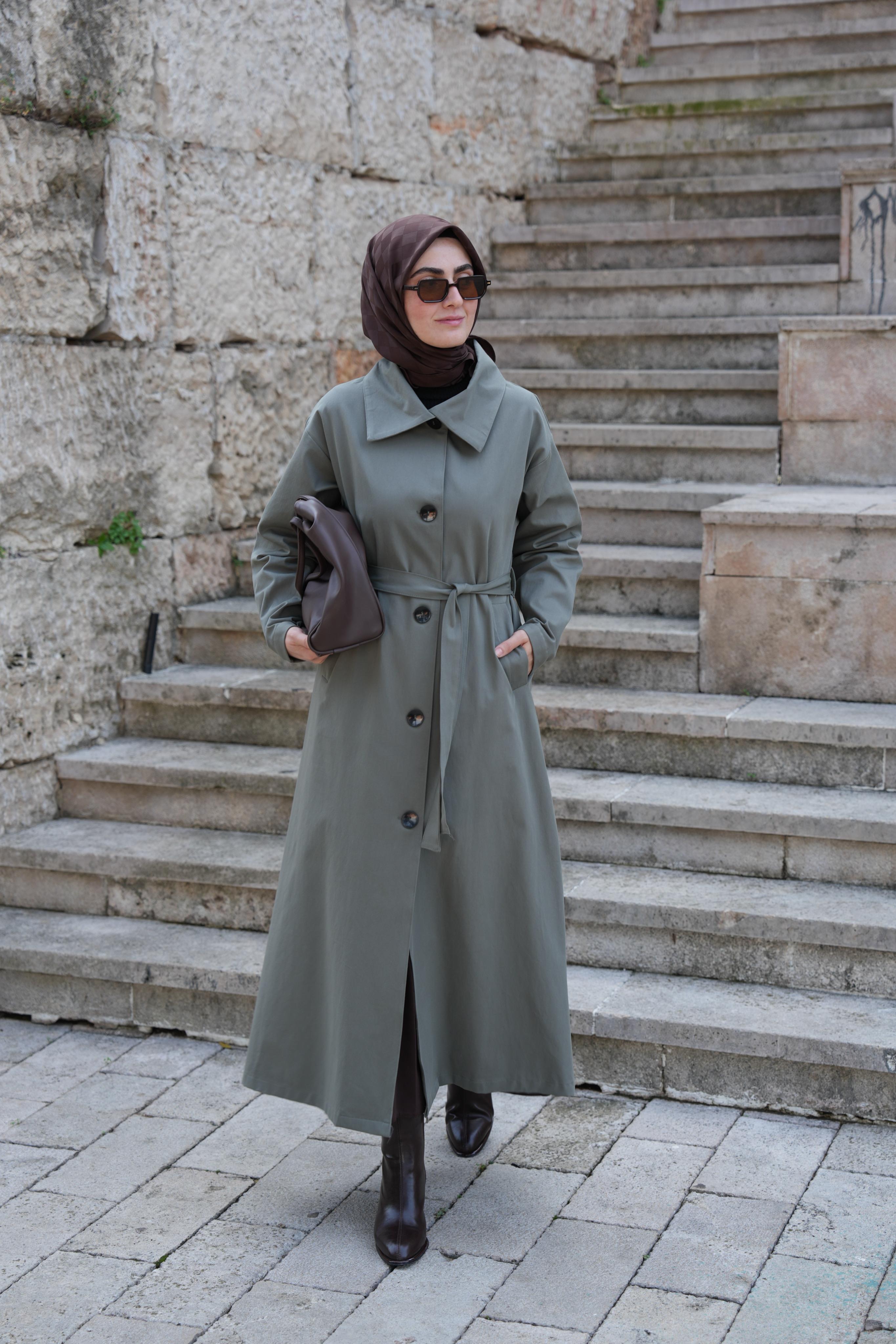 Düğmeli Tam Boy Trençkot Taş Yeşili