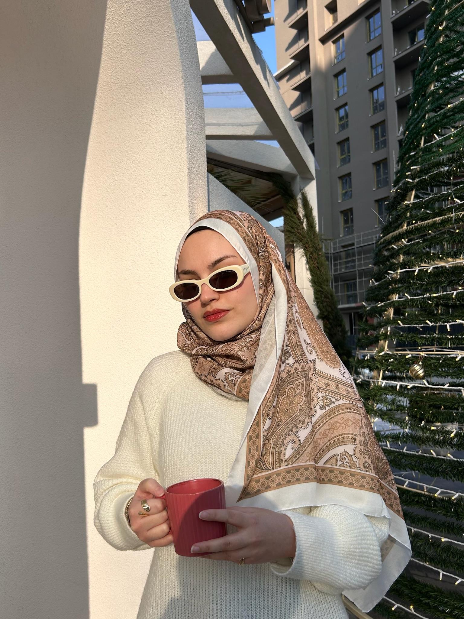 Etnik Desenli Şal Ekru