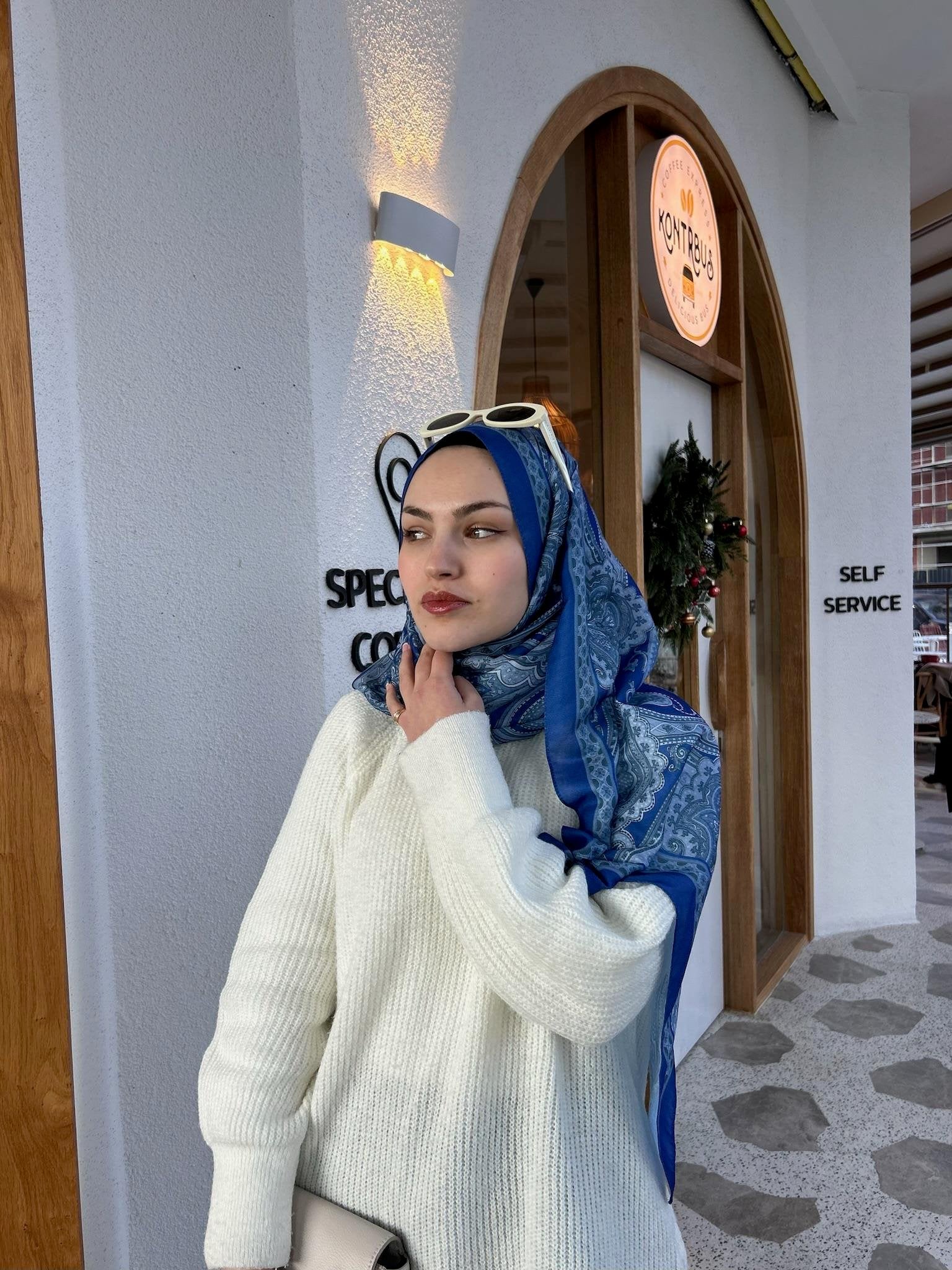 Etnik Desenli Şal Mavi