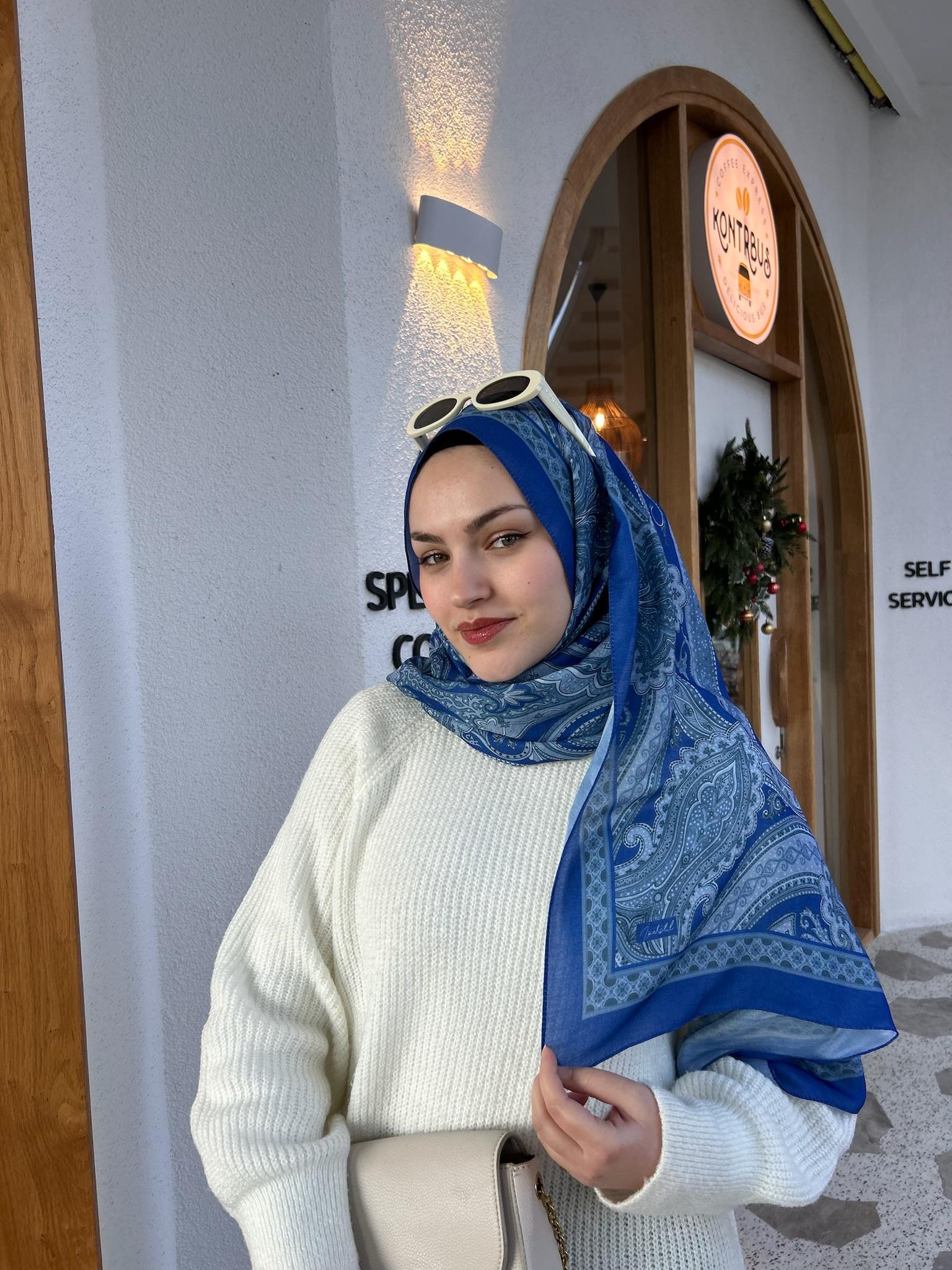 Etnik Desenli Şal Mavi