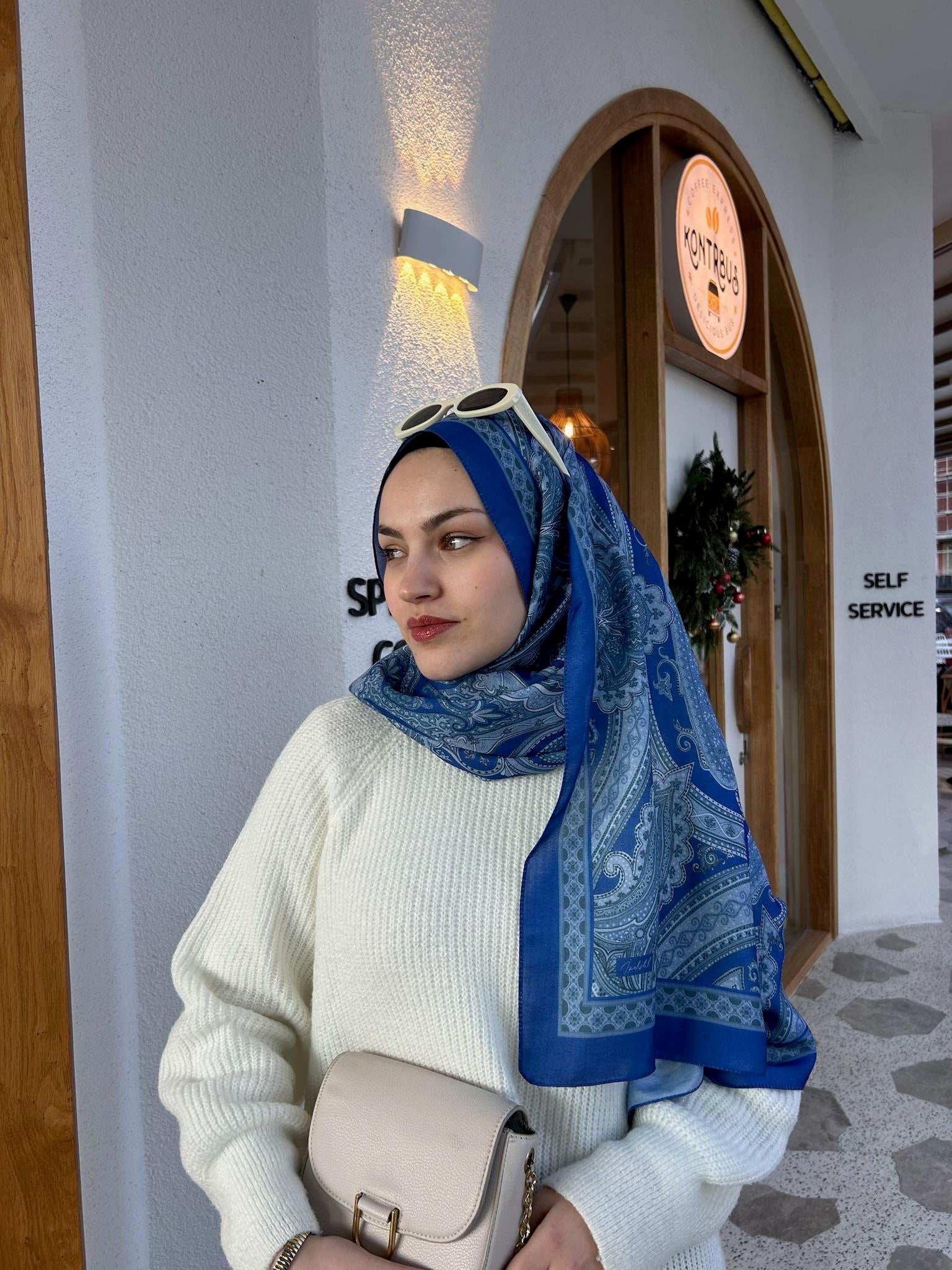 Etnik Desenli Şal Mavi