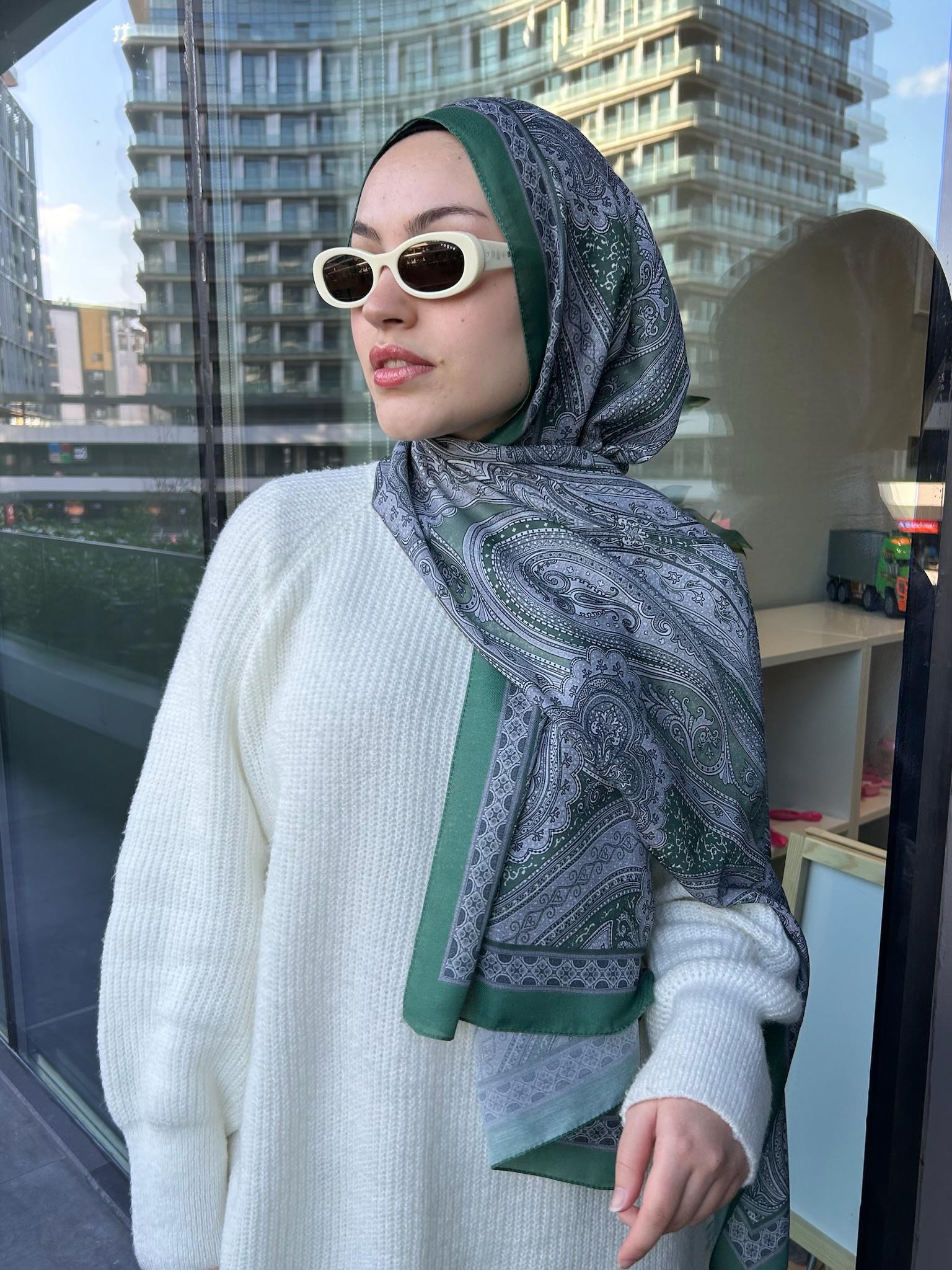 Etnik Desenli Şal Yeşil