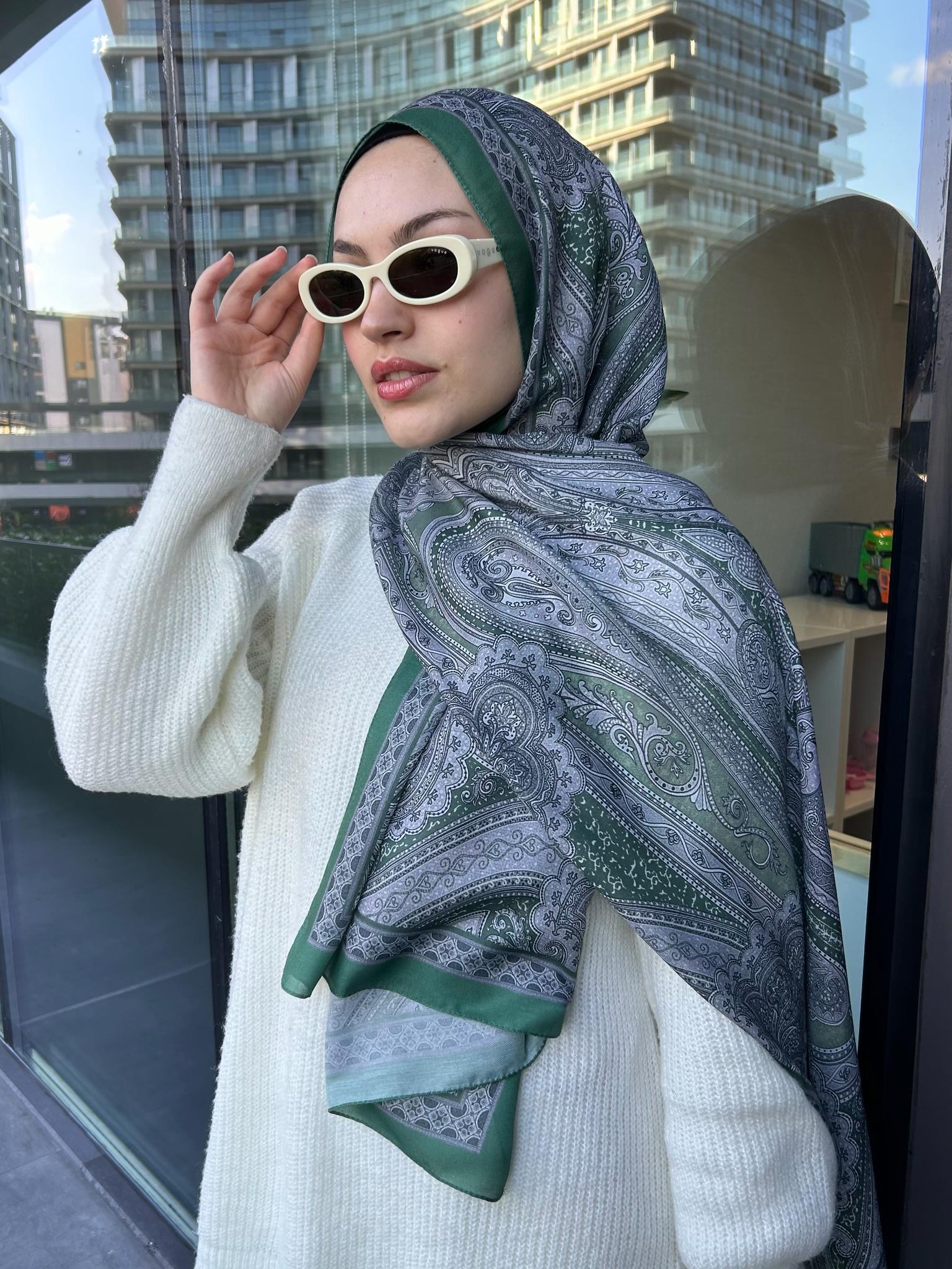 Etnik Desenli Şal Yeşil