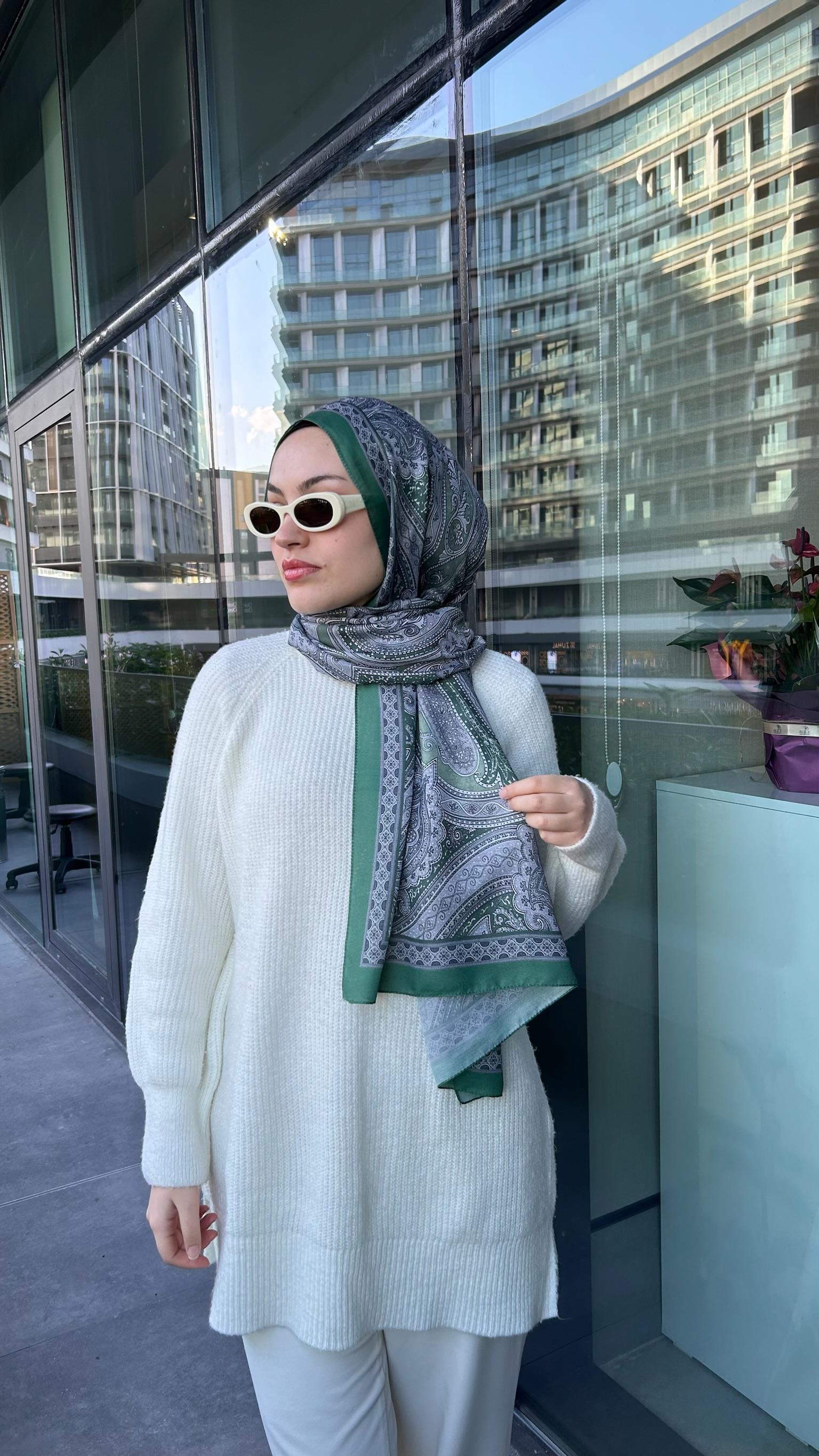 Etnik Desenli Şal Yeşil