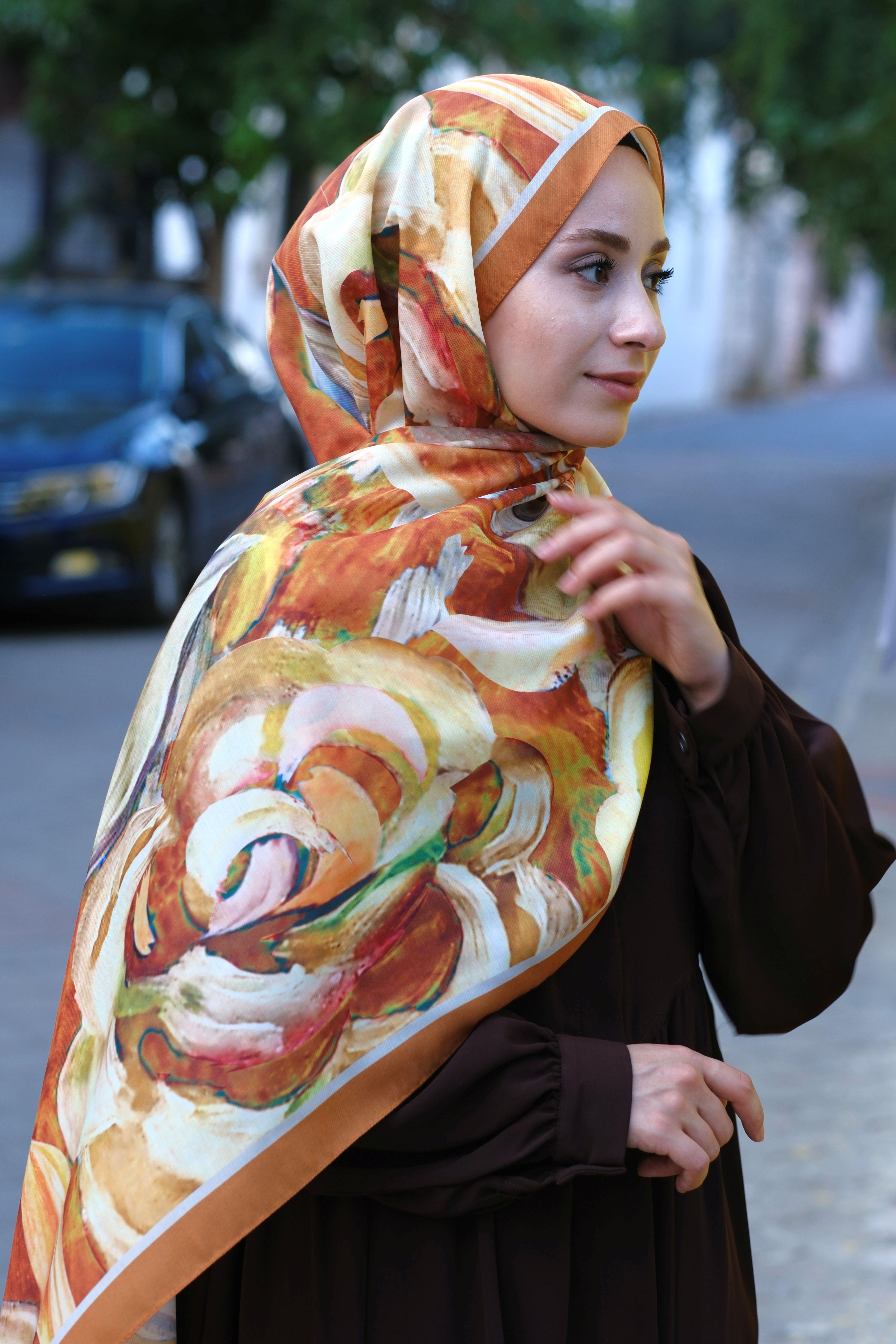 Gül Desenli Şal Hardal