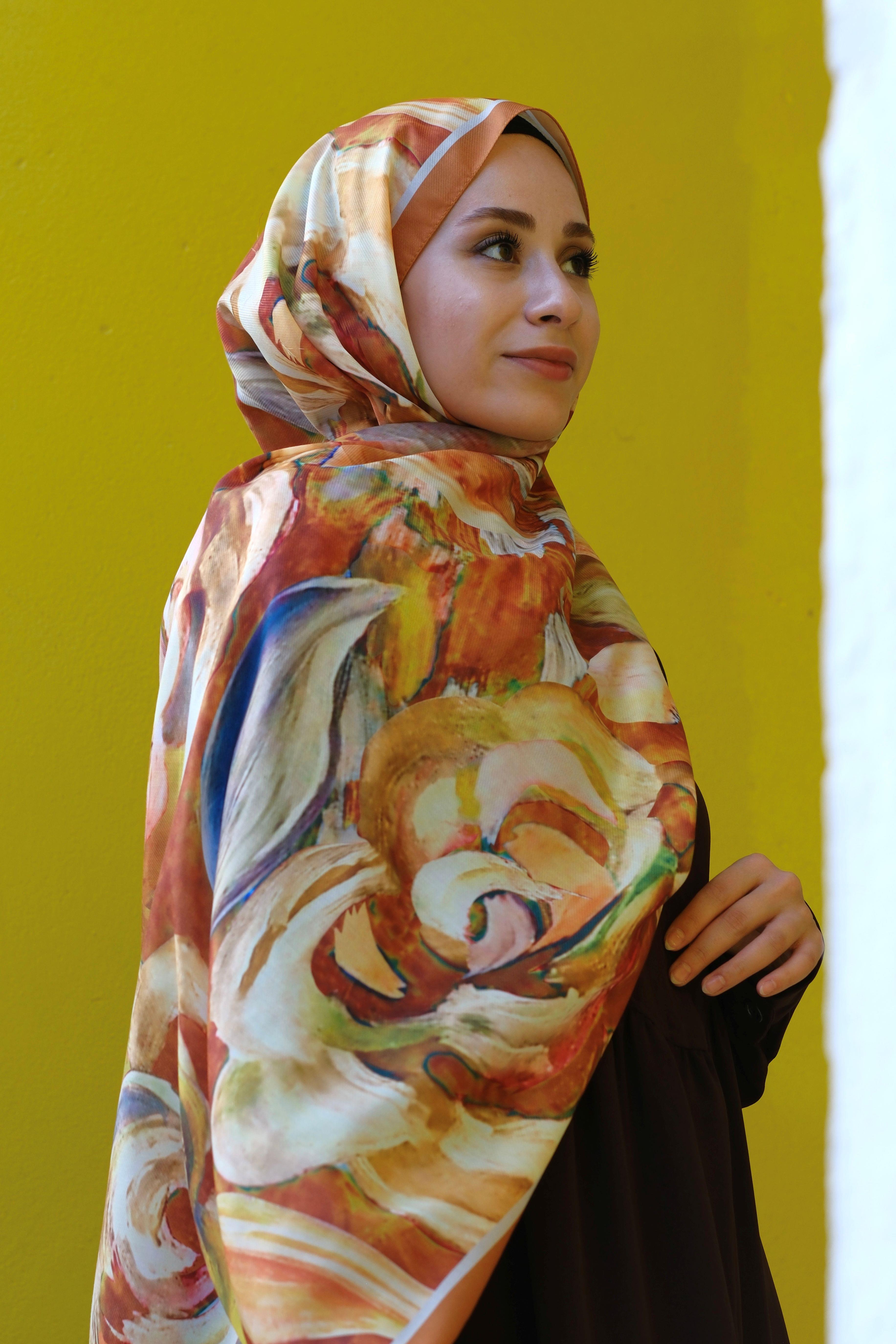 Gül Desenli Şal Hardal