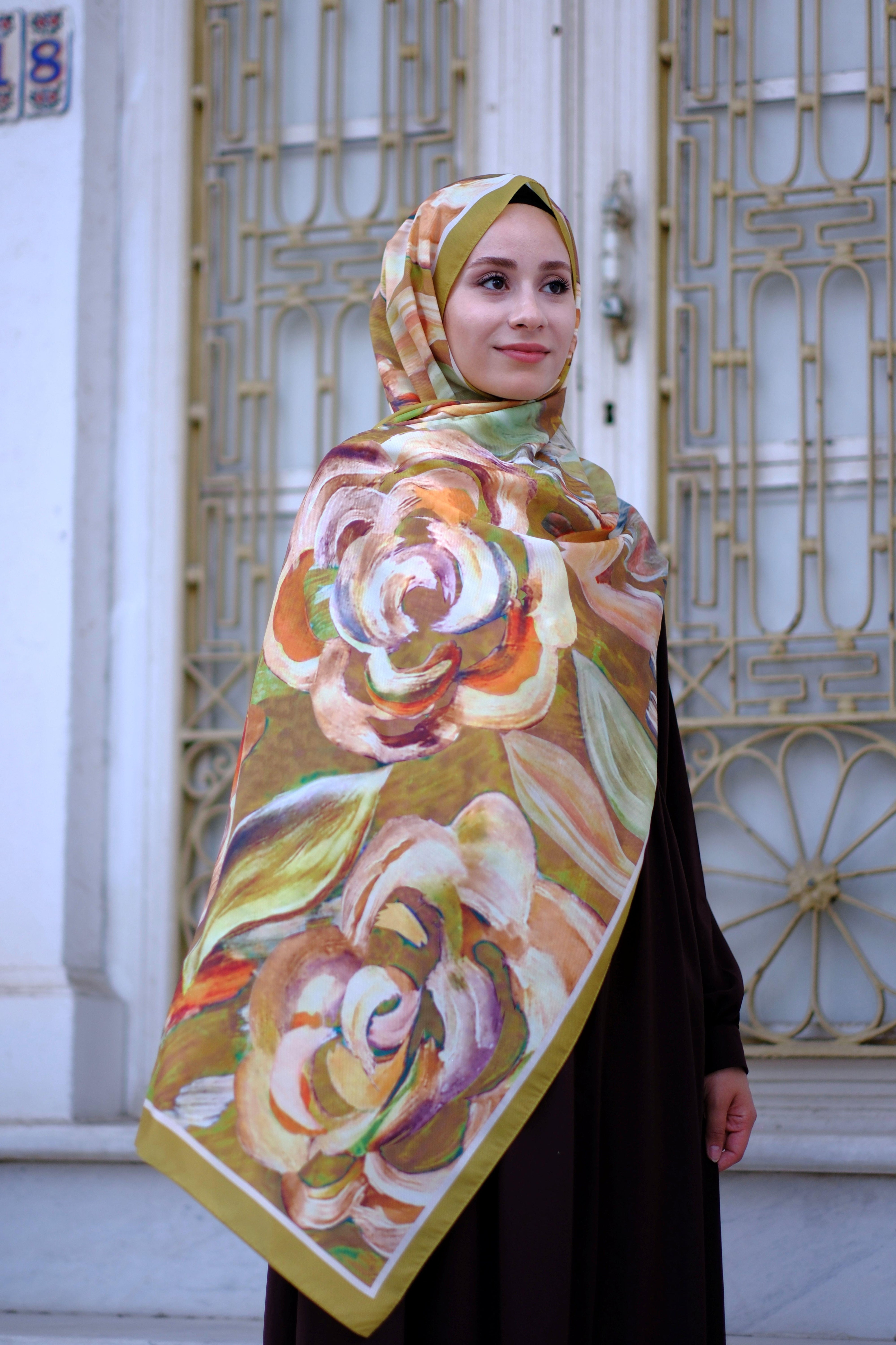 Gül Desenli Şal Yağ Yeşili