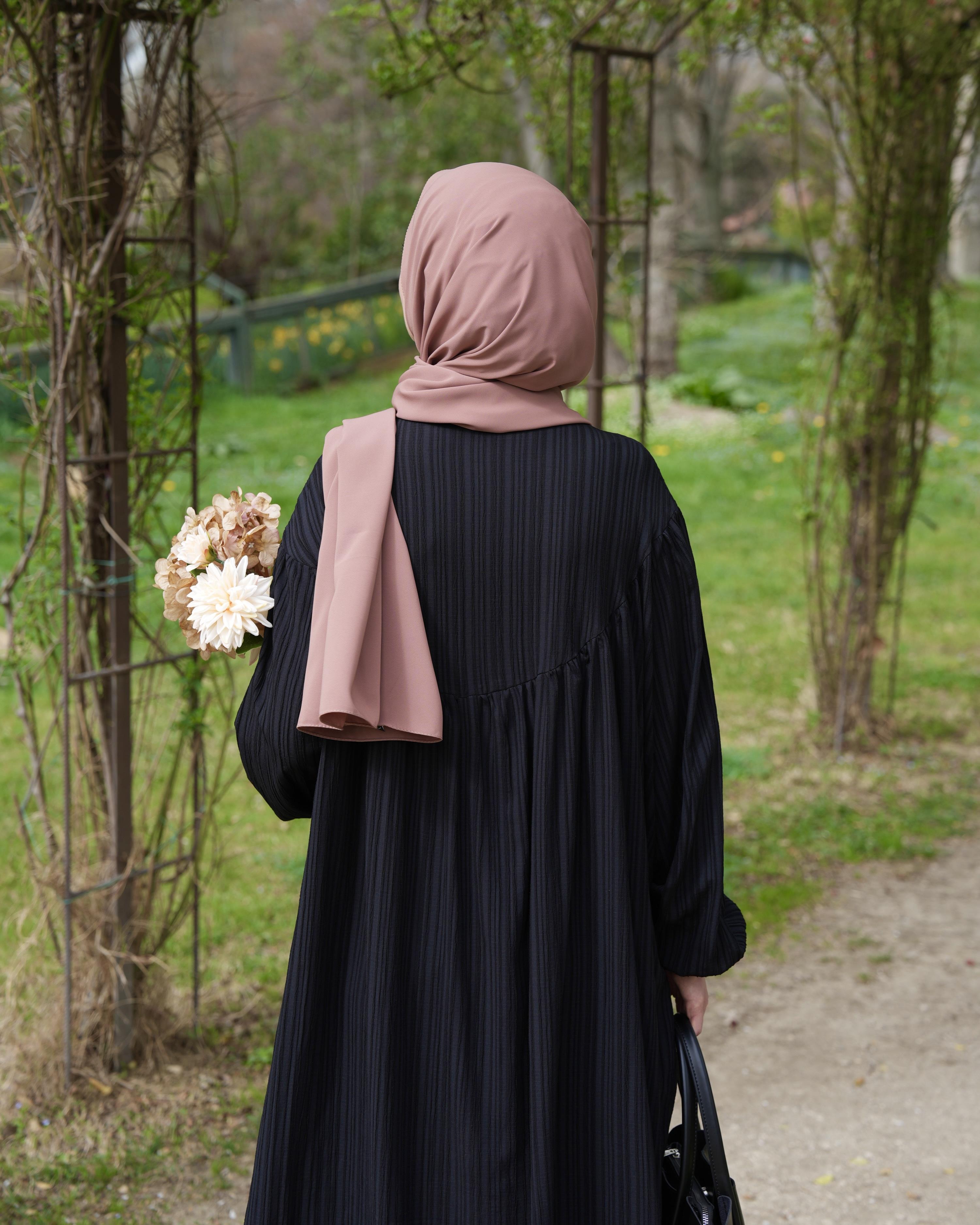 Lina Elbise SİYAH