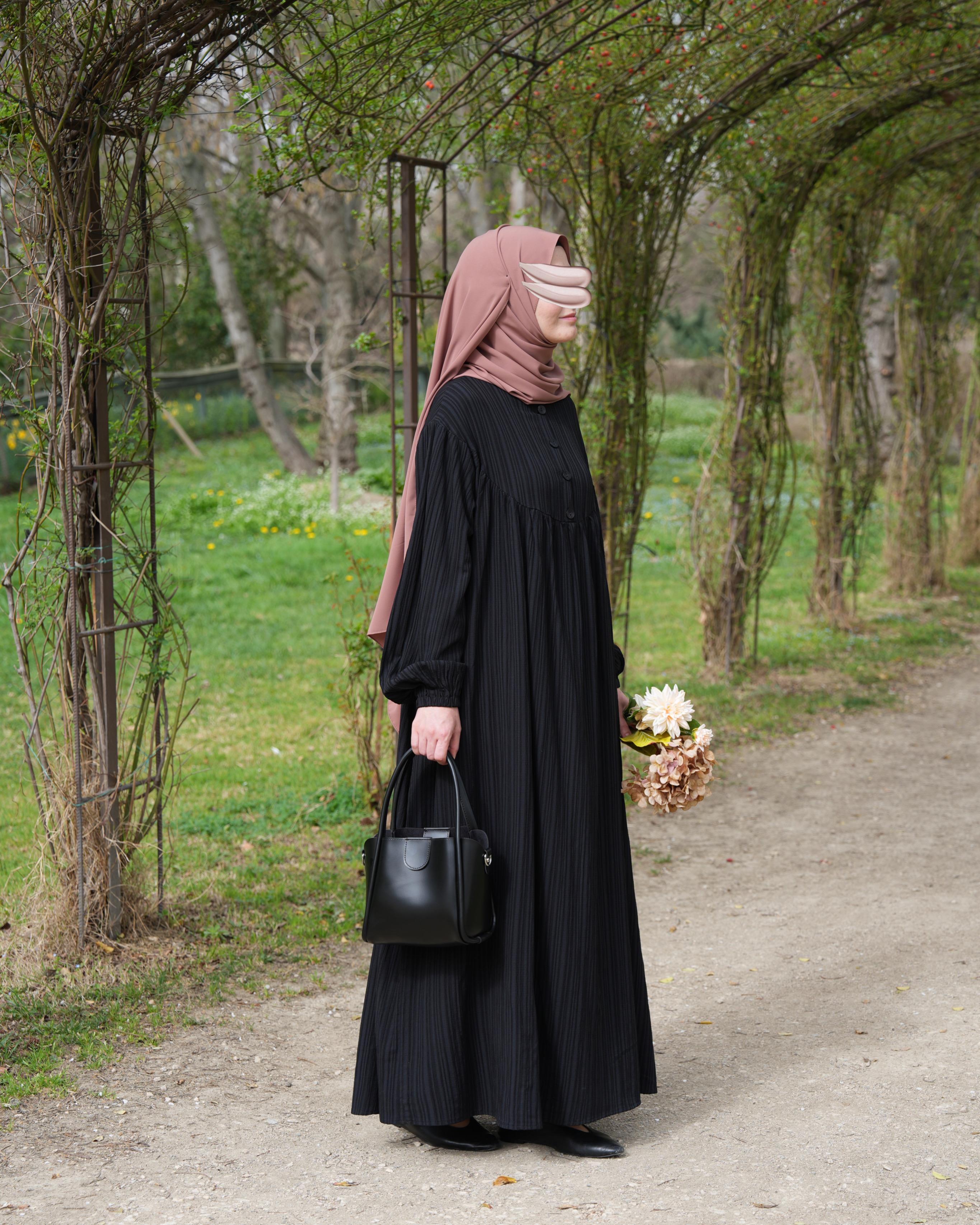 Lina Elbise SİYAH