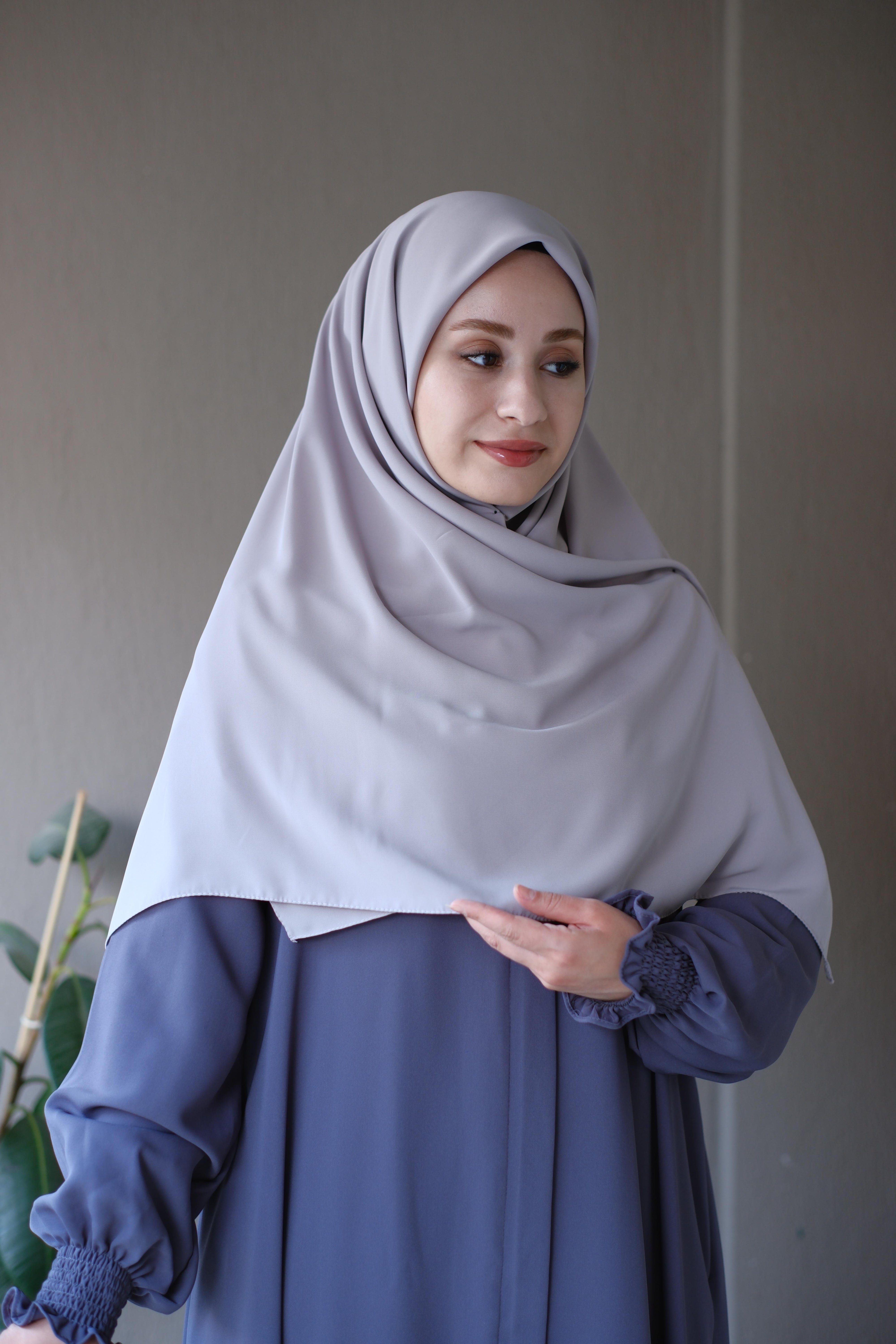 Medine İpeği Eşarp Açık Gri