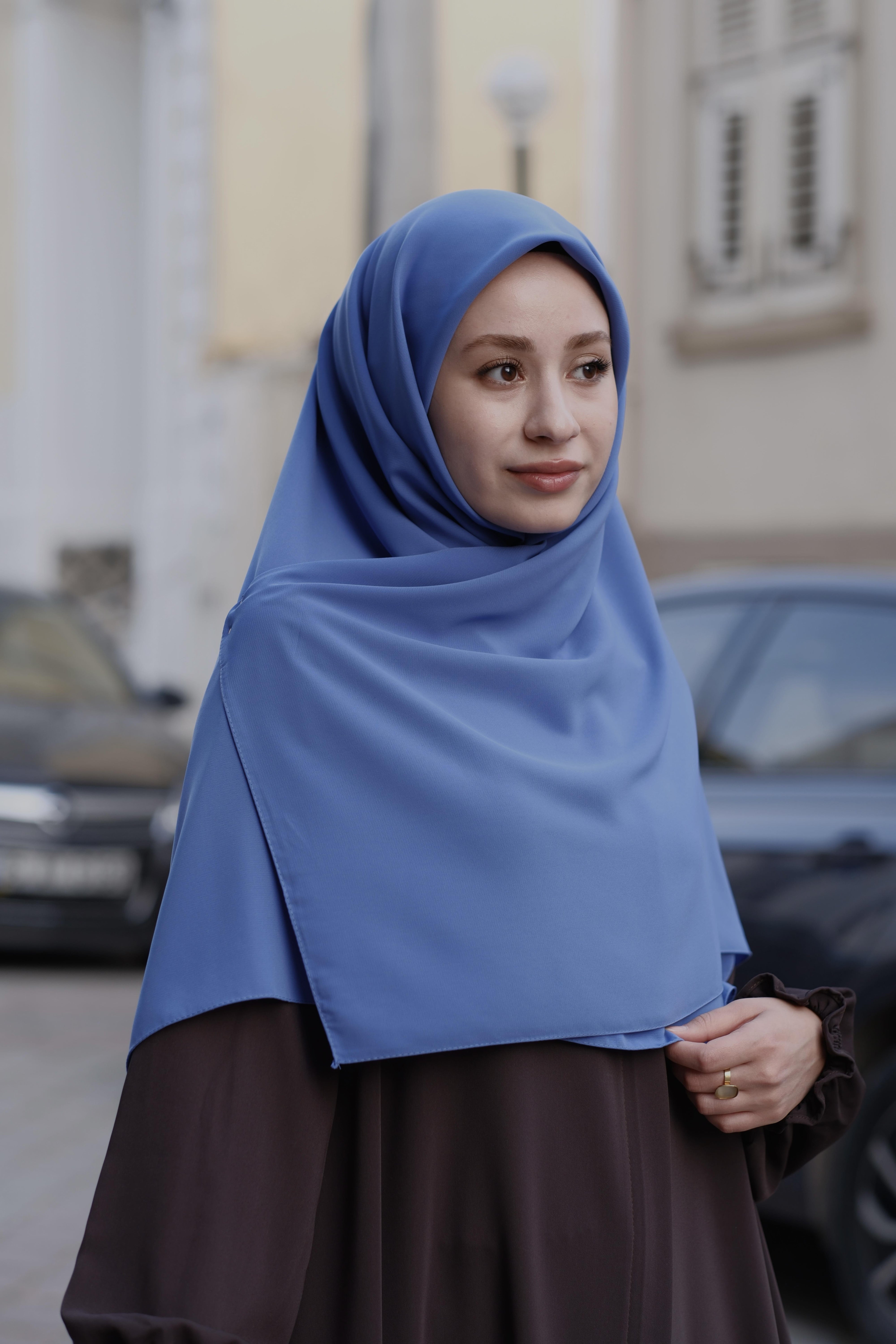 Medine İpeği Eşarp Kot Mavi