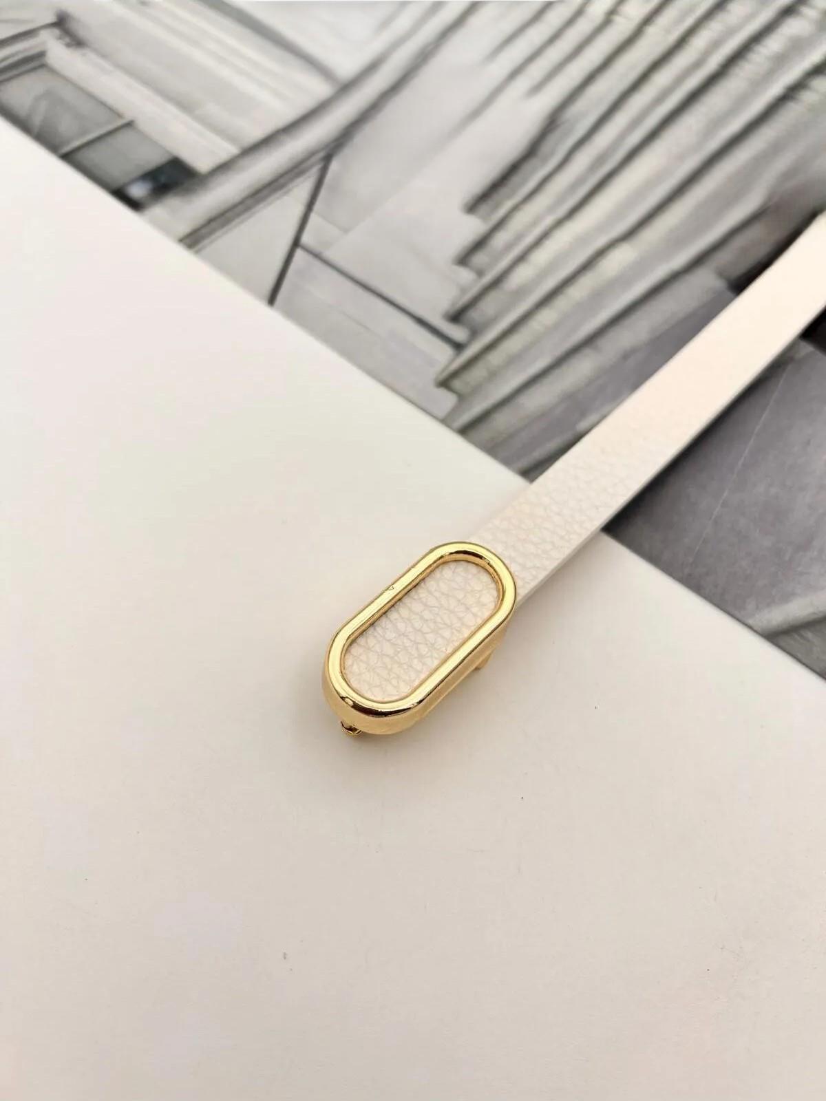 Oval Gold Tokalı İnce Kemer BEYAZ