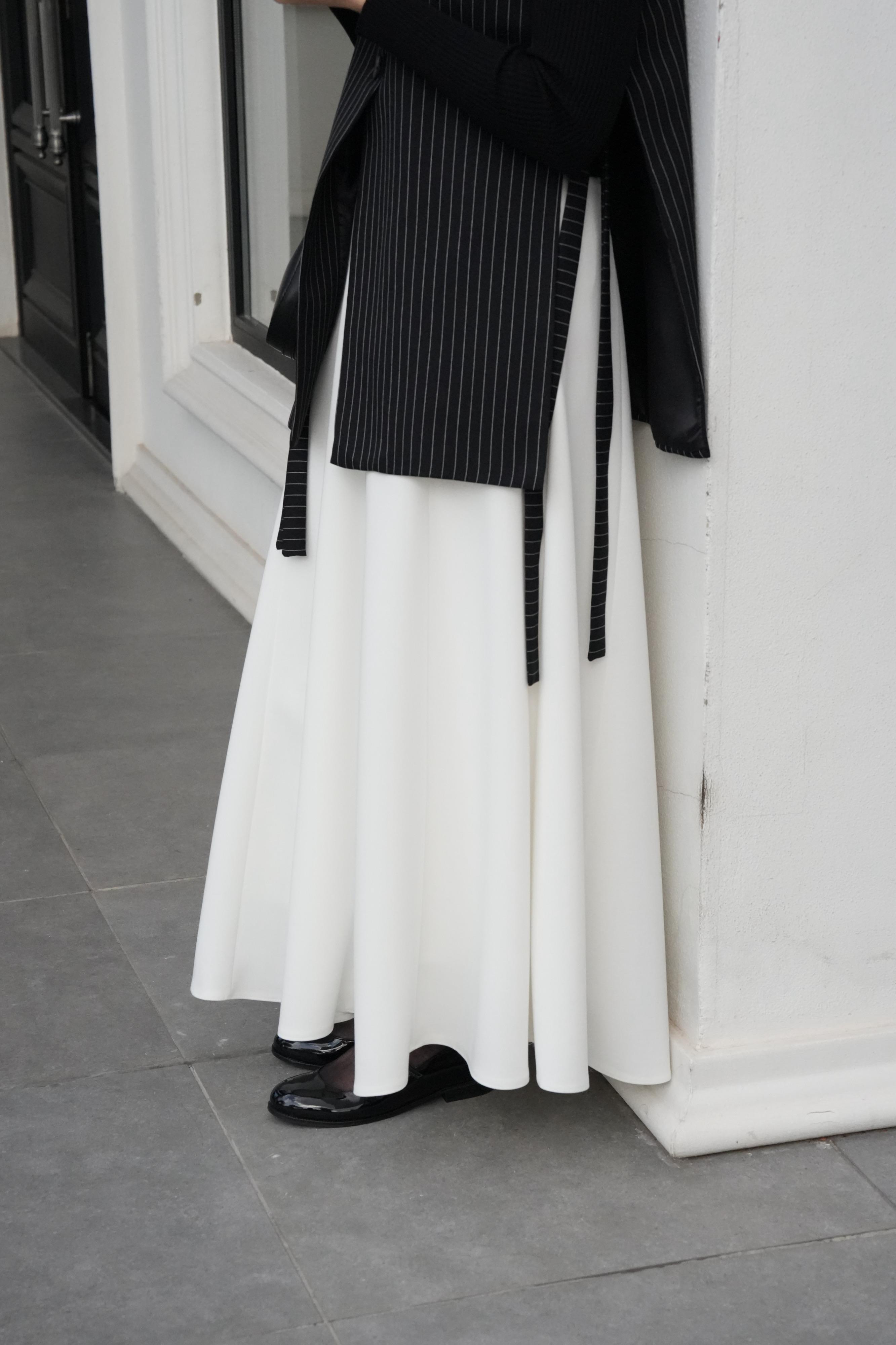 Modal Parçalı Etek Kırık Beyaz