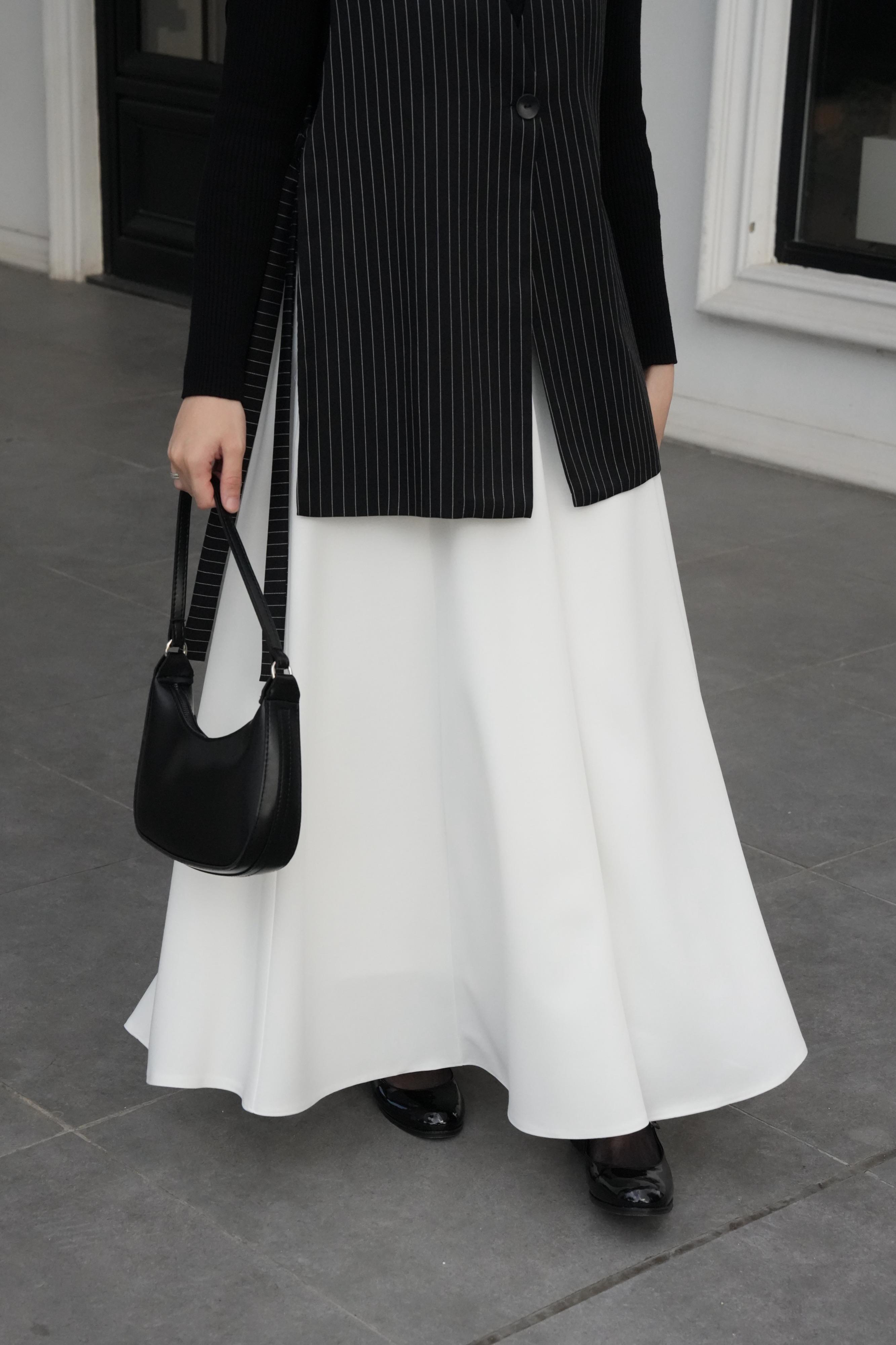 Modal Parçalı Etek Kırık Beyaz