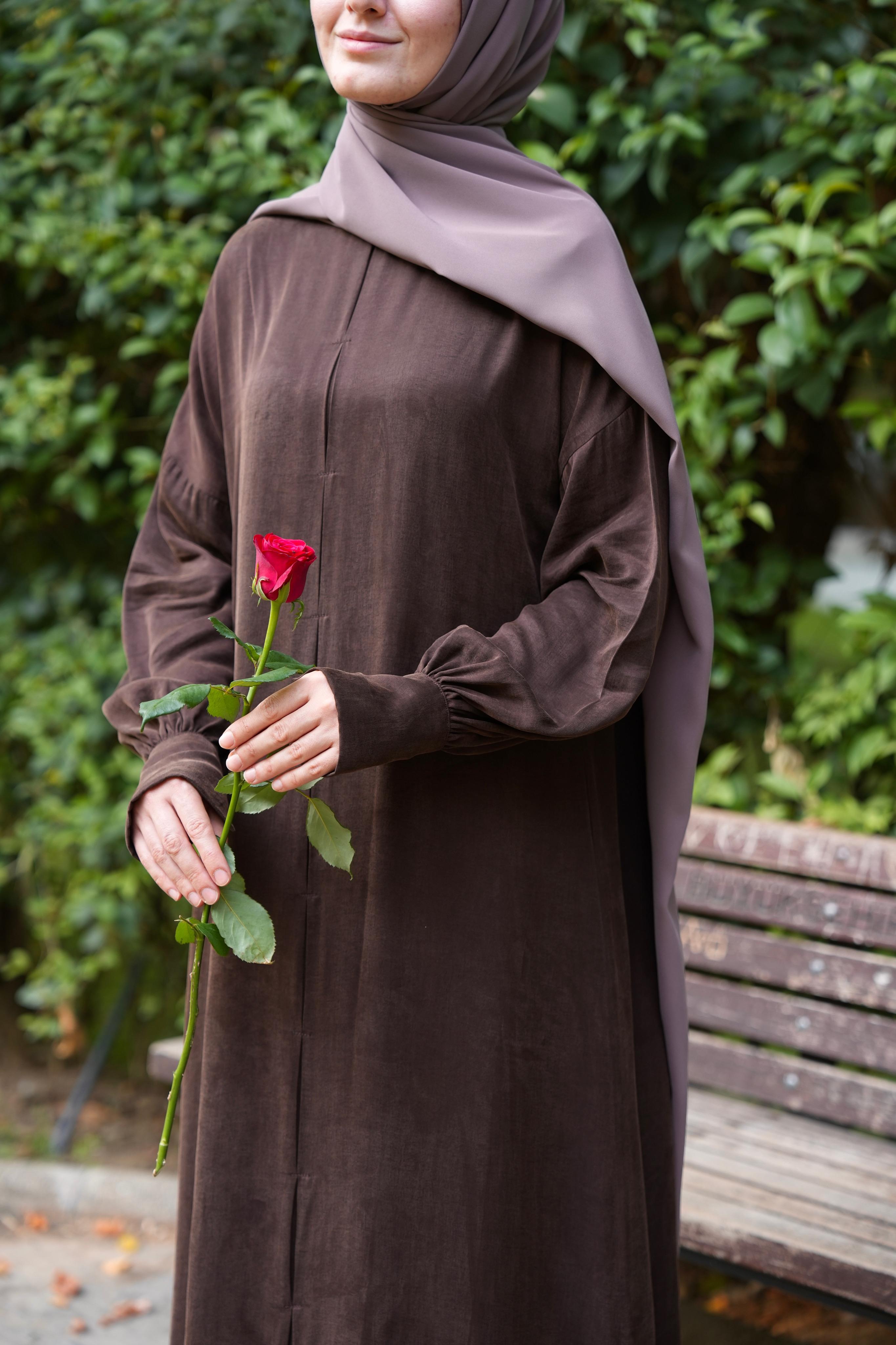 Robalı İpek Cupra Elbise KAHVERENGİ