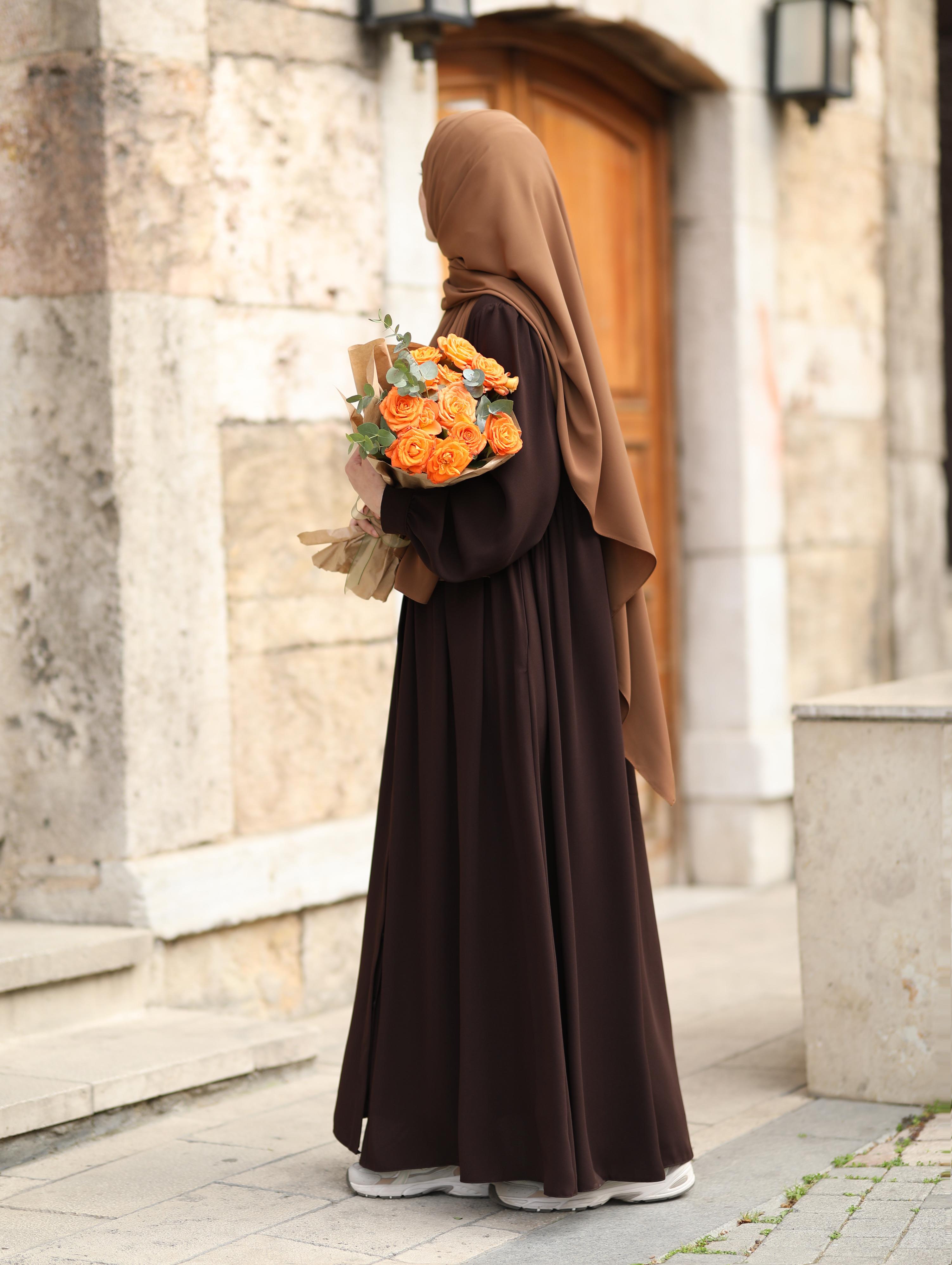 Sofia Ferace Kahverengi